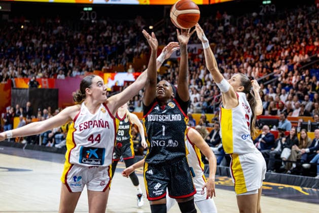 Basketball Berlin, September 13, 2026 FIBA Women’s Basketball World Cup Germany 2026 Third-Place Game (Bronze Medal Game) Spain (ESP) vs. Germany (GER) Alexis Peterson Smalls (Germany, No. 01) vs. Iyana Martin (Spain, No. 44)