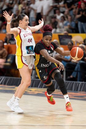 Alexis Peterson (Germany), No. 1, dribbling; Iyana Martin (Spain), No. 44; Germany vs. Spain, Basketball, 2026 FIBA Women’s World Cup, 3rd-place game, September 13, 2026, Germany; Spain vs. Germany, Basketball, 2026 FIBA Women’s World Cup, Third-Place Game, September 13, 2026, Berlin Copyright: xEibner-Pressefoto MaxxVincenx EP_MVN