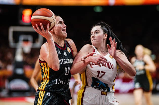 FIBA Women’s Basketball World Cup 2026: Spain vs. Germany, September 13, 2026; Leonie Fiebich (Germany), 13; Megan Gustafson (Spain), 17; Basketball; FIBA Women’s Basketball World Cup 2026; Final Phase, 3rd-Place Game: Spain vs. Germany on September 13, 2026, at the Uber Arena, Berlin Copyright: xBEAUTIFULxSPORTS Tonhäuserx