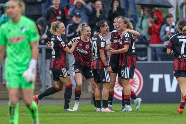 GER, Frankfurt, Eintracht Frankfurt vs. TSG Hoffenheim, Google Pixel Women s Bundesliga, Soccer, DFB, 2026–2027 Season, Stadion am Brentanobad, Matchday 4: Danique Tolhoek of Eintracht Frankfurt Women s 22 scores the 3–2 goal, Celebration and joy, emotions. DFB and DFL regulations prohibit any use of photographs as image sequences and or quasi-video. September 13, 2026 Copyright: HMBxMedia HendrikxHamelau