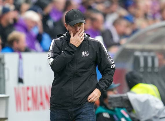 Timo Schultz, VfL Osnabrück Head Coach, reacts (GER), VfL Osnabrück vs. Hertha BSC, 2. Bundesliga, Matchday 5, 2026–27 season, Bremer Brücke, Osnabrück, September 13, 2026 DFL regulations prohibit any use of photographs as image sequences and or quasi-video. Photo: HMB Media, Scott W. Coleman Copyright: HMBxMedia xScottxW.xColeman