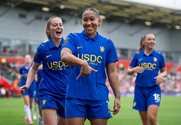 Manchester United, ManU v Chelsea FC - Barclays Women s Super League 2026 27 LEIGH, ENGLAND - SEPTEMBER 13: Lauren James of Chelsea celebrates scoring the third goal with team mates Keira Walsh and Katie McCabe during the Barclays Women s Super League 2026 27 match between Manchester United and Chelsea FC at Progress with Unity Stadium on September 13, 2026 in Leigh, England. Lauren James; Keira Walsh; Katie McCabe Leigh Progress with Unity Stadium England United Kingdom Copyright: xVisionhausx 776552049