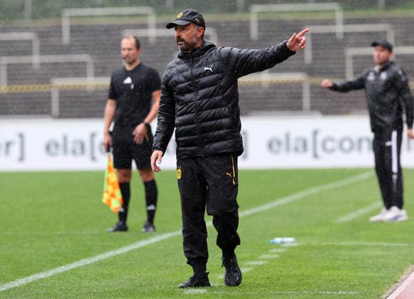 Sunday, September 13, 2026, 2026–27 season, Regionalliga West, Matchday 8 at Rote Erde Stadium in Dortmund, BVB Borussia Dortmund II vs. SV Rödinghausen, Coach Daniel Rios, BVB II gives instructions to his team