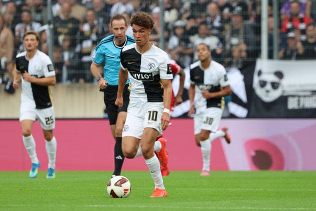 September 13, 2026, Soccer, Men s, Bundesliga 1, 2026–2027 Season, SV 07 Elversberg vs. FC Bayern Munich, Noah Darvich, SV 07 Elversberg, Elversberg, Ursapharm Arena an der Kaiserlinde, Saarland, Germany, DEU Copyright: xFabianxKleerx