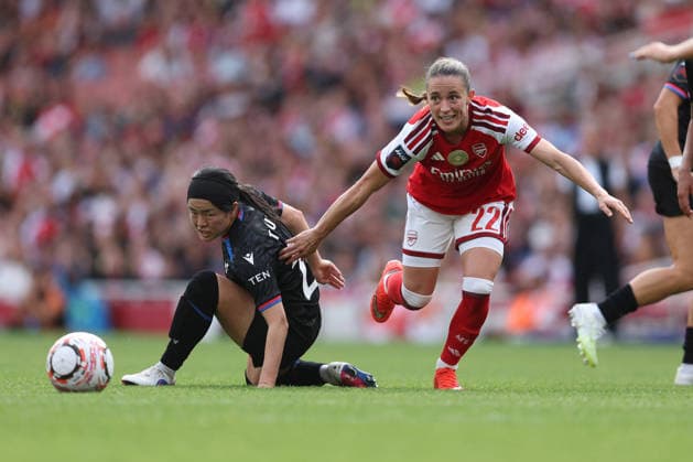 Arsenal gegen Palace Women, 13. September 2026, London, Barclays Women’s Super League, Fußball, Arsenal gegen Crystal Palace Women, Fuka Tsunoda von Crystal Palace und Ona Batlle von Arsenal, Foto: Charlotte Wilson, Offside, London, Großbritannien Copyright: xCharlottexWilsonx xOffsidexOffside