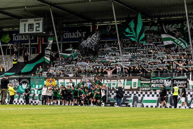 VfB Stuttgart II vs. SC Preussen Münster, Soccer, 3rd Division, Matchday 5, WIRmachenDRUCK Arena Großaspach, September 13, 2026. Celebration: The SC Preussen Münster team celebrates their away victory in front of their fans. SC Preussen Münster in the visitors’ section. Fan section: VfB Stuttgart II vs. SC Preussen Münster, soccer, 3rd Division, Matchday 5, WIRmachenDRUCK Arena Großaspach, September 13, 2026. Photo by Lucca Fundel. Großaspach, WIRmachenDRUCK Arena, Baden-Württemberg, Germany