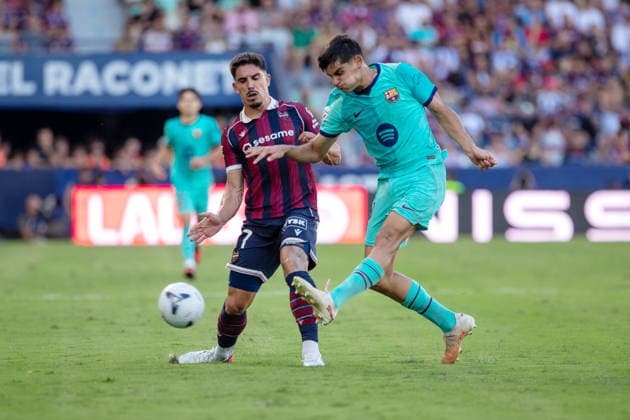ESP LaLiga EA Sports UD Levante vs. FC Barcelona Xavi Espart of FC Barcelona during LaLiga EA Sports, in the match between UD Levante and FC Barcelona played at the Ciudad de Valencia Stadium in Valencia on September 12, 2026, in Valencia, Spain. Soccer Copyright: xAgenciaxLOFx