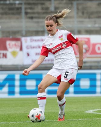 Stuttgart, Google Pixel Women s Bundesliga: VfB Stuttgart vs. VfL Wolfsburg, Greta Stegemann (VfB)