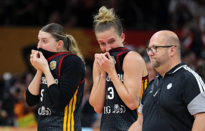 Leonie Fiebich and Luisa Geiselsöder Disappointed After the Game Disappointment Sports Basketball FIBA World Cup Women s World Championship Third-Place Game 2026-2027 Season September 13, 2026 DBB Germany GER vs. Spain ESP
