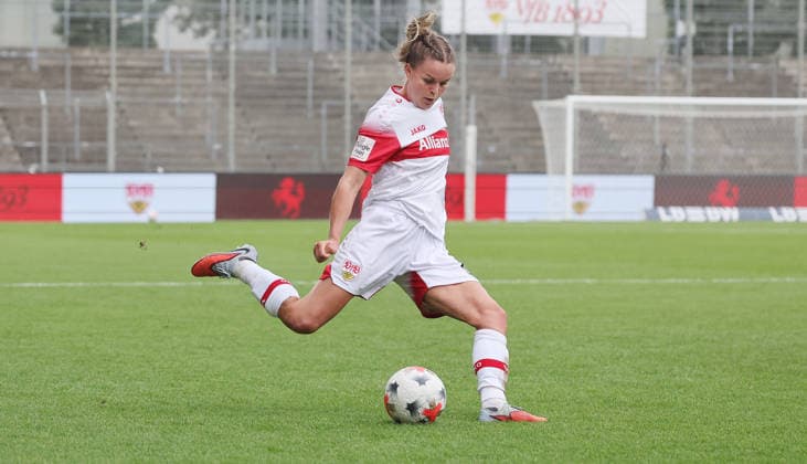 Stuttgart, Google Pixel Women s Bundesliga: VfB Stuttgart vs. VfL Wolfsburg, Greta Stegemann, VfB