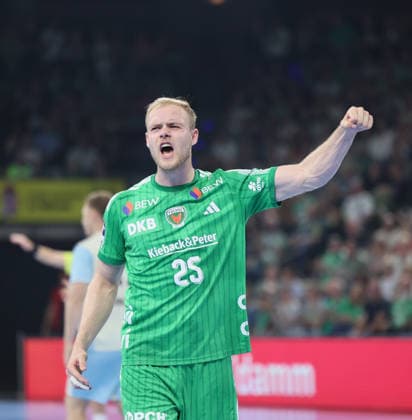 GER HBL 2026–2027 Season: Füchse Berlin vs. VfL Gummersbach, September 13, 2026, MAX SCHMELING HALLE, Berlin, Matthes LANGHOFF (Füchse Berlin 25), Shouts, Cheers, Emotion, Fist Pump