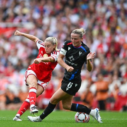 Alessia Russo of Arsenal Women prepares to shoot during the Women s Super League match between Arsenal Women and Crystal Palace Women at the Emirates Stadium, London, England on 13 September 2026. Copyright: xPhilxHutchinsonx 45440040