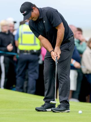 2026 Amgen Irish Open - Fourth Round, Trump International Golf Links, Doonbeg 13 9 2026 Patrick Reed putts for birdie on the eighteenth green Patrick Reed putts for birdie on the eighteenth green 13 9 2026  Copyright: xDanxClohessyx DC1A8448