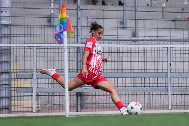 Ilayda Acikgöz Ilayda Acikgoez SC Freiburg, 30th corner kick, Germany, soccer, Google Pixel Women s Bundesliga, Matchday 4, 2026–2027, SC Freiburg vs. 1. FSV Mainz 05, September 13, 2026, Dreisamstadion, Freiburg, Freiburg, Dreisamstadion, Baden-Württemberg, Germany Copyright: xArnexAmbergx