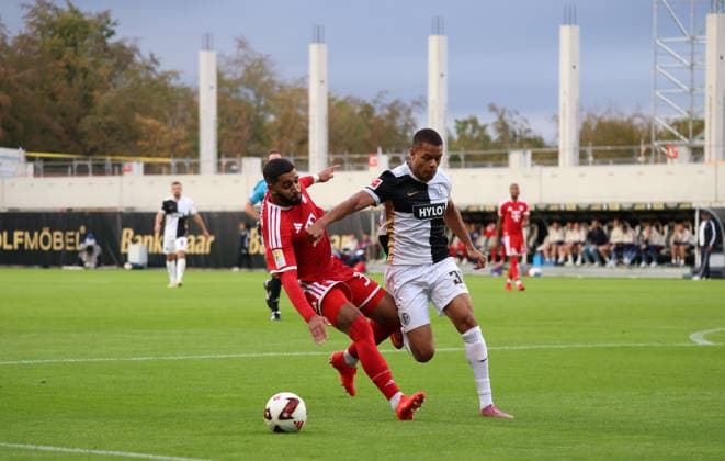 September 13, 2026, Soccer, Men s, Bundesliga 1, 2026–2027 Season, SV 07 Elversberg vs. FC Bayern Munich, Ismael Saibari (FC Bayern Munich) and Jan Gyamerah (SV 07 Elversberg), Ursapharm Arena an der Kaiserlinde, Elversberg, Saarland, Germany Copyright: xFabianxKleerx