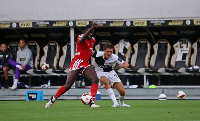 September 13, 2026, Soccer, Men s, Bundesliga 1, 2026–2027 Season, SV 07 Elversberg vs. FC Bayern Munich, Dayot Upamecano (FC Bayern Munich) and Maurice Krattenmacher (SV 07 Elversberg), Ursapharm Arena an der Kaiserlinde, Elversberg, Saarland, Germany Copyright: xFabianxKleerx