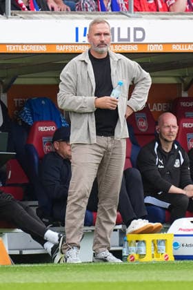 2. Bundesliga, Matchday 5, 2026–27 Season, FC Heidenheim vs. Holstein Kiel; Tim Walter, Head Coach, Holstein Kiel; FC Heidenheim vs. Holstein Kiel; 2. Bundesliga, Matchday 5, 2026–27 Season, FC Heidenheim vs. Holstein Kiel, Germany, Heidenheim, Voith Arena, September 13, 2026 SP_GHR