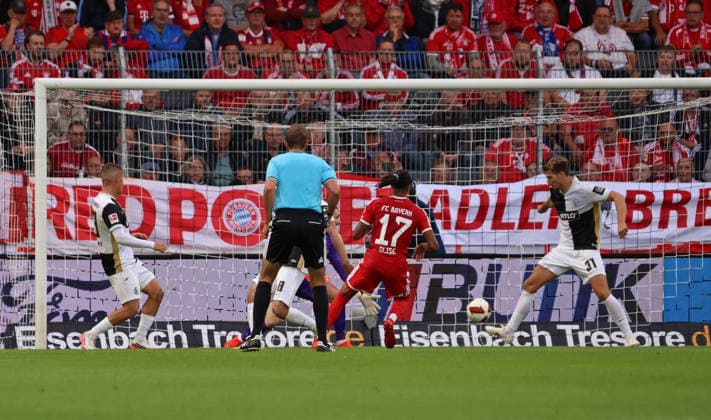 September 13, 2026, Soccer, Men s, Bundesliga 1, 2026–2027 Season, SV 07 Elversberg vs. FC Bayern Munich, Maximilian Rohr, SV 07 Elversberg pulls off a comeback against Michael Olise, FC Bayern Munich, Elversberg Ursapharm Arena an der Kaiserlinde, Saarland, Germany Copyright: xFabianxKleerx