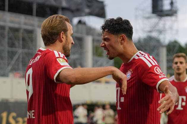 Germany Soccer Bundesliga 2026–2027, Matchday 3: FC Bayern Munich vs. SV Elversberg at Ursapharm Arena an der Kaiserlinde in Elversberg. Goal and celebration of Bayern s 1–2 lead by Harry Kane (FCB), 9th minute by Aleksandar Pavlovic (FCB), 45th minute Copyright: xTobiasxWentzellx