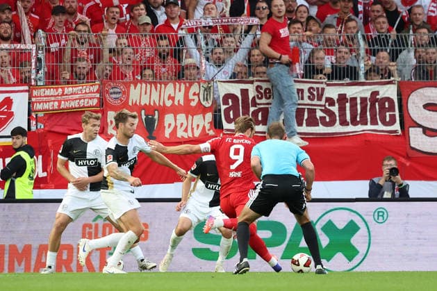 September 13, 2026, xrekx, Soccer, Bundesliga 1, SV Elversberg vs. FC Bayern Munich: Harry Kane’s shot on goal for the 1-2 score, FC Bayern Munich, DFL, DFB. REGULATIONS PROHIBIT ANY USE OF PHOTOGRAPHS AS IMAGE SEQUENCES AND OR QUASI-VIDEO. Elversberg