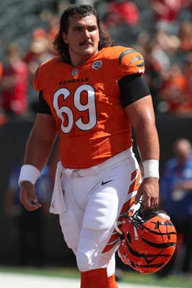 Sep 13, 2026; Cincinnati, OH, USA; Cincinnati Bengals C Jacob Bayer warms up during WEEK 1 of the NFL, American Football Herren, USA regular season between the Cincinnati Bengals and the Tampa Bay Buccaneers at Paycor Stadium. Mandatory Credit: -Cal Media NFL 2026: Buccaneers Vs Bengals SEP 13  - ZUMAc04_ 20260913_zma_c04_016 Copyright: xKevinxSchultzx
