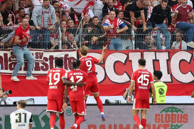 September 13, 2026, xrekx, Soccer, Bundesliga 1, SV Elversberg vs. FC Bayern Munich – Goal celebration after Harry Kane’s goal, 1–2, FC Bayern Munich, DFL, DFB. REGULATIONS PROHIBIT ANY USE OF PHOTOGRAPHS AS IMAGE SEQUENCES AND OR QUASI-VIDEO. Elversberg
