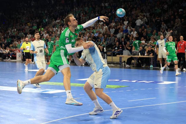 September 13, 2026, GER Germany, Handball, 1st Bundesliga, August 27, 2026, 2026–2027 season, Berlin, Fuechse Berlin vs. Gummersbach, Mathias Gidsel (Fuechse Berlin 19), Kristjan Horzen (VfL Gummersbach 27), nordphoto GmbH, Engler Berlin, Max Schmeling Halle, Berlin, Germany Copyright: xNordphotox xEnglerx