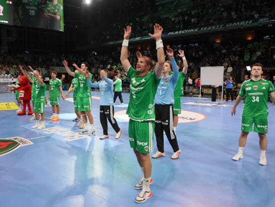 GER HBL 2026–2027 Season: FÜCHSE Berlin vs. VfL Gummersbach, September 13, 2026, MAX SCHMELING HALLE, Berlin; Celebrations following the home victory against VfL Gummersbach; Team FÜCHSE Berlin