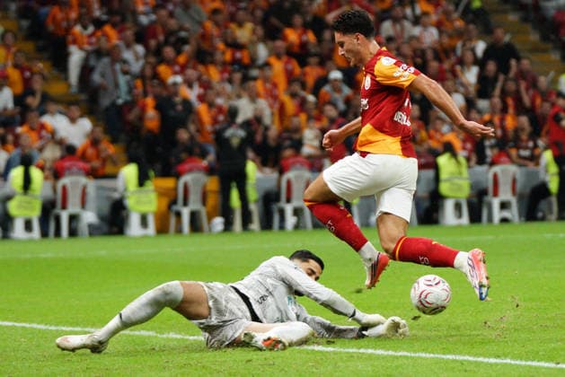 Football, Turkey, Galatasaray Istanbul v Kocaelispor