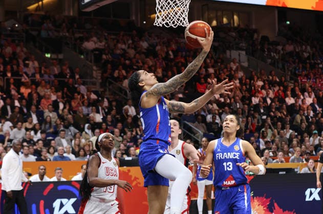 Gabby Williams with the ball drives to the basket; one-on-one; game highlight; action; sports; basketball; FIBA World Cup; World Championship; Women s World Cup; final; 2026–2027 season; September 13, 2026; France vs. USA