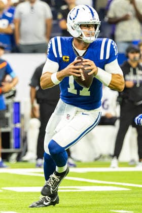 Sep 13, 2026; Indianapolis, IN, USA; Indianapolis Colts quarterback Daniel Jones (17) passes the ball during NFL, American Football Herren, USA game action against the Baltimore Ravens at Lucas Oil Stadium. Mandatory Credit: -Cal Media NFL 2026: Ravens Vs Colts SEP 13  - ZUMAc04_ 20260913_zma_c04_124 Copyright: xJohnxMersitsx