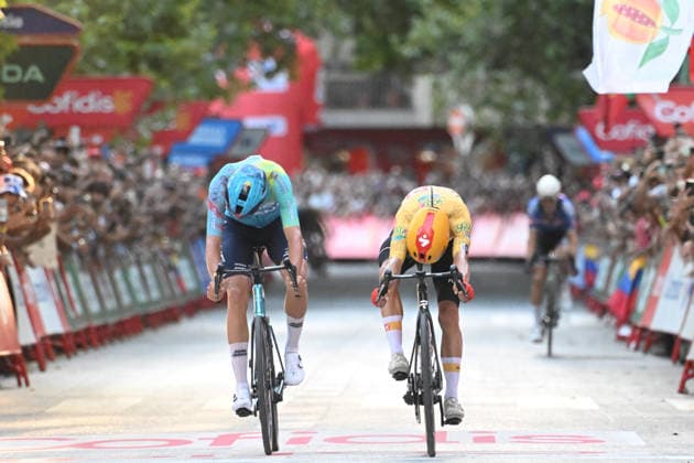 13-09-2026 Vuelta A Espana; Tappa 21 Carrefour Granada - Granada; 2026, Uno X - Mobility; 2026, Xds - Astana; Johannessen, Tobias Halland; Romele, Alessandro; Granada; 