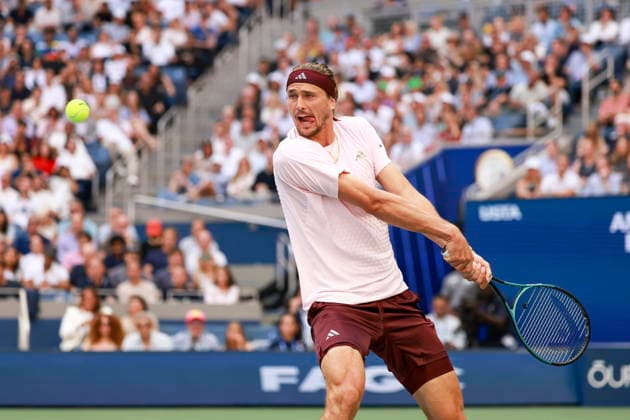 US Open tennis tournament - Day 15 Alexander Zverev of Germany in action against Ben Shelton of the US during the Men s Singles Final of the US Open Tennis Championships in Flushing Meadows, New York, USA, 13 September 2026. FLUSHING MEADOWS NEW YORK United States  Copyright: xCRISTOBALxHERRERA-ULASHKEVICHx