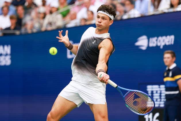 US Open tennis tournament - Day 15 Ben Shelton of the US in action against Alexander Zverev of Germany during the Men s Singles Final of the US Open Tennis Championships in Flushing Meadows, New York, USA, 13 September 2026. FLUSHING MEADOWS NEW YORK United States  Copyright: xCRISTOBALxHERRERA-ULASHKEVICHx