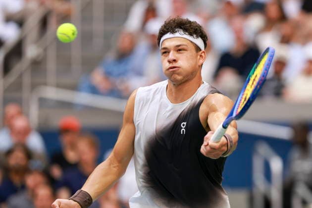 US Open tennis tournament - Day 15 Ben Shelton of the US in action against Alexander Zverev of Germany during the Men s Singles Final of the US Open Tennis Championships in Flushing Meadows, New York, USA, 13 September 2026. FLUSHING MEADOWS NEW YORK United States  Copyright: xCRISTOBALxHERRERA-ULASHKEVICHx