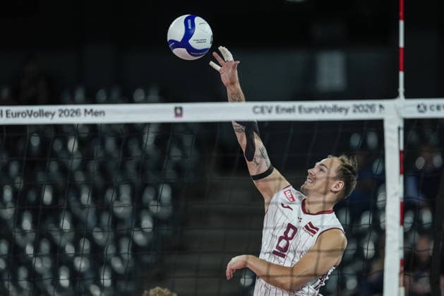 France v Latvia - CEV EuroVolley 2026 Men CLUJ-NAPOCA, ROMANIA - SEPTEMBER 13: Kristaps Smits of Latvia in action during the CEV EuroVolley 2026 Pool D match between France and Latvia at BT Arena in Cluj-Napoca, Romania, on September 13, 2026. Osmancan Gurdogan Anadolu Cluj Romania. Editorial use only. Please get in touch for any other usage.  Copyright: x2026xAnadoluxOsmancanxGurdoganx