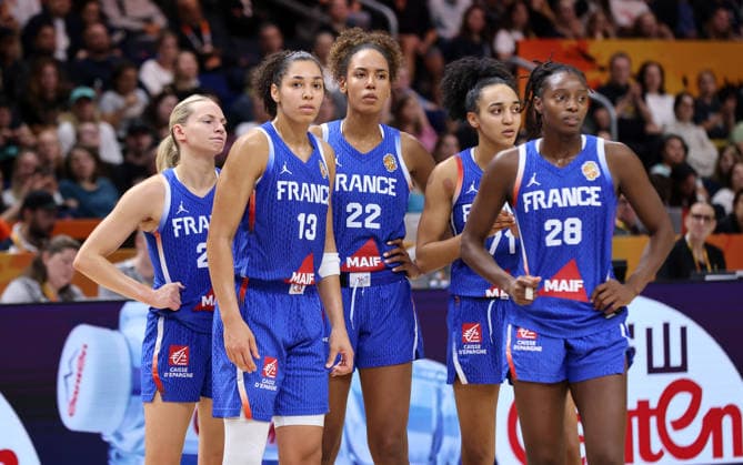 Marine Johannes, Janelle Salaun, Marieme Badiane, Leila Lacan, Migna Toure Action Upper Body Sports Basketball FIBA World Cup Women s World Championship Final 2026-2027 Season September 13, 2026 France vs. USA