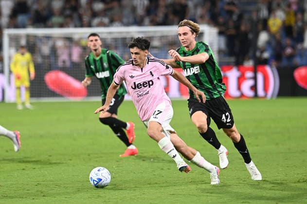 IPA88495374 - Kerim ALAJBEGOVIC (Juventus FC) in action during the US Sassuolo vs. Juventus FC Italian Serie A soccer match in Reggio Emilia, Italy, on September 13, 2026  Copyright: xGianlucaxRicci IPAxSportx xx IPA88495374