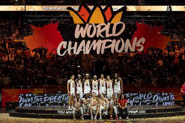 World Champions USA, U.S. team with World Cup trophy, World Championship trophy, gold medal, GER, USA vs. France, basketball, 2026 FIBA Women s World Cup, Final, September 13, 2026, GER, USA vs. France, Basketball, FIBA Women’s World Cup 2026, Final, September 13, 2026, Berlin Copyright: xEibner-Pressefoto MaxxVincenx EP_MVN