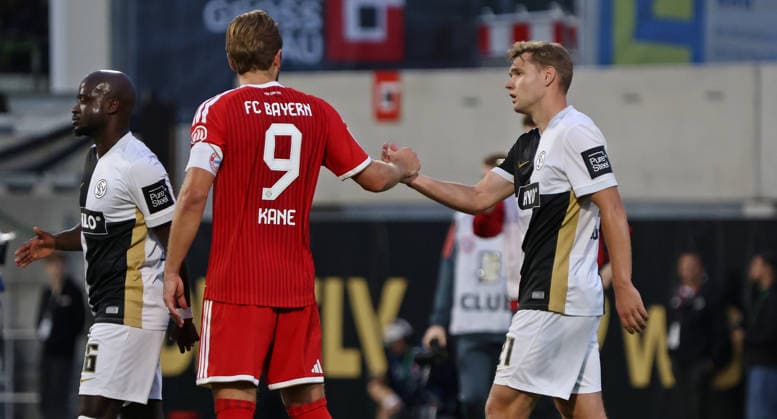 September 13, 2026, Soccer, Men s, Bundesliga 1, 2026–2027 Season, SV 07 Elversberg vs. FC Bayern Munich; Harry Kane of FC Bayern Munich and Lasse Günther of SV 07 Elversberg shake hands after the game at the Elversberg Ursapharm Arena an der Kaiserlinde, Saarland, Germany Copyright: xFabianxKleerx