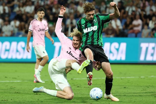 Nick Woltemade of Juventus FC and Fedde Leysen of US Sassuolo compete for the ball during the Serie A 2026 2027 football match between US Sassuolo and Juventus FC at Citta del Tricolore stadium in Reggio Emilia (Italy), September 13th, 2026. CesarexPurini