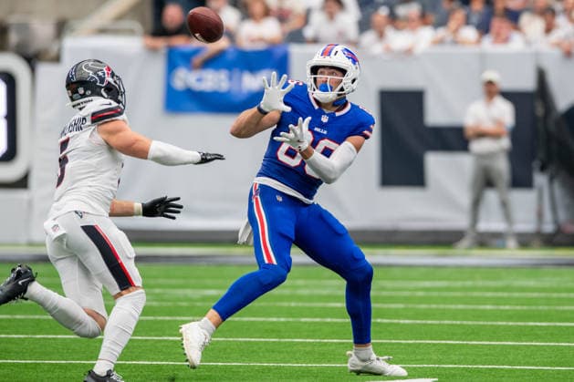 September 13, 2026: Buffalo Bills tight end Dalton Kincaid (86) makes a catch during a game between the Buffalo Bills and the Houston Texans in Houston, TX. .. CSM NFL, American Football Herren, USA 2026: Bills Vs Texans SEP 13  - ZUMAc04_ 20260913_zma_c04_226 Copyright: xTraskxSmithx
