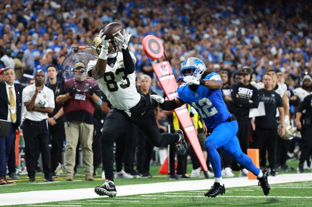 New Orleans Saints vs Detroit Lions DETROIT,MICHIGAN-SEPTEMBER 13: Tight end Juwan Johnson 83 of the New Orleans Saints catches a pass during the over time of an NFL, American Football Herren, USA football game between the New Orleans Saints and the Detroit Lions in Detroit, Michigan USA, on Sunday, September 13, 2026 Detroit Michigan United States  Copyright: xJorgexLemusx originalFilename:lemus-neworlea260913_npjMN.jpg