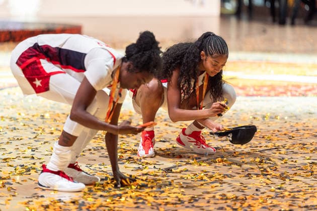Kahleah Copper (USA), 7, and Angel Reese (USA), 15, collect confetti; GER; USA vs. France; Basketball; 2026 FIBA Women’s World Cup; Final, September 13, 2026, GER, USA vs. France, Basketball, 2026 FIBA Women’s World Cup, Final, September 13, 2026, Berlin Copyright: xEibner-Pressefoto MaxxVincenx EP_MVN