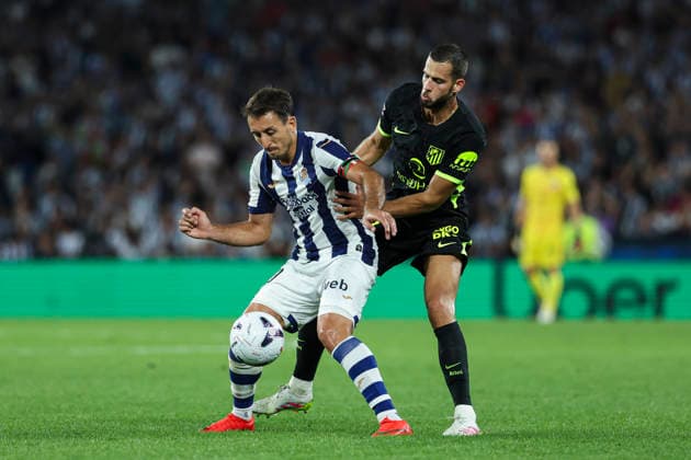 September 13, 2026, San Sebastian, Guipuzcoa, SPAIN: Mikel Oyarzabal of Real Sociedad and David Hancko of Atletico de Madrid in action during the Spanish league, LaLiga EA Sports, football match played between Real Sociedad and Atletico de Madrid at Reale Arena stadium on September 13, 2026, in San Sebastian, Spain. Real Sociedad V Atletico De Madrid - LaLiga EA Sports  - ZUMAa181 20260913_zaa_a181_347 Copyright: xIrinaxR.xHx