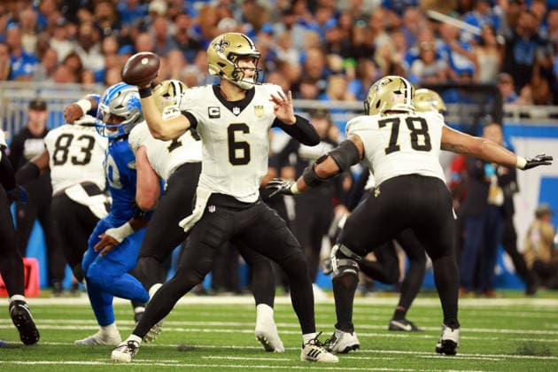 New Orleans vs Detroit Lions DETROIT,MICHIGAN-SEPTEMBER 13: Quarterback Tyler Shough (6) of the New Orleans Saints looks to pass the ball during the an NFL, American Football Herren, USA football game between the New Orleans Saints and the Detroit Lions in Detroit, Michigan USA, on Sunday, September 13, 2026 Detroit Michigan United States  Copyright: xAmyxLemusx originalFilename:lemus-neworlea260913_npWK7.jpg
