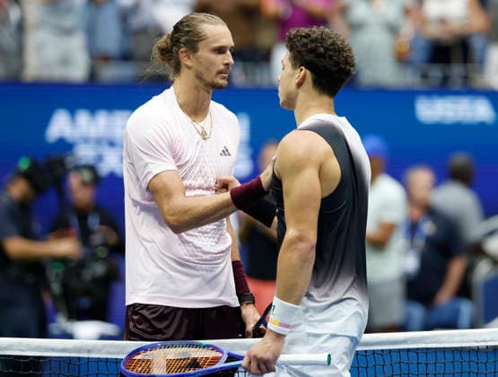 Alexander Zverev of Germany shakes hands with Ben Shelton after winning the Men s Finals match in Arthur Ashe Stadium at the 2026 US Open Tennis Championship at the USTA Billie Jean King National Tennis Center in New York City on Sunday, September 13, 2026. Zverev won 6-3, 7-6, 5-7, 6-2.  NYP20260913859 COREYxSIPKIN