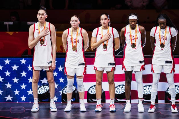 2026 FIBA Women’s Basketball World Cup: USA vs. France, September 13, 2026—Breanna Stewart (USA), 10; Paige Bueckers (USA), 4; Sonia Citron (USA), 5, Rhyne Howard (USA), 6, Kahleah Copper (USA), 7, Award Ceremony, National Anthem, FIBA Women’s Basketball World Cup 2026, Final Round, Final, USA vs. France on September 13, 2026, at the Uber Arena, Berlin Copyright: xBEAUTIFULxSPORTS Tonhäuserx