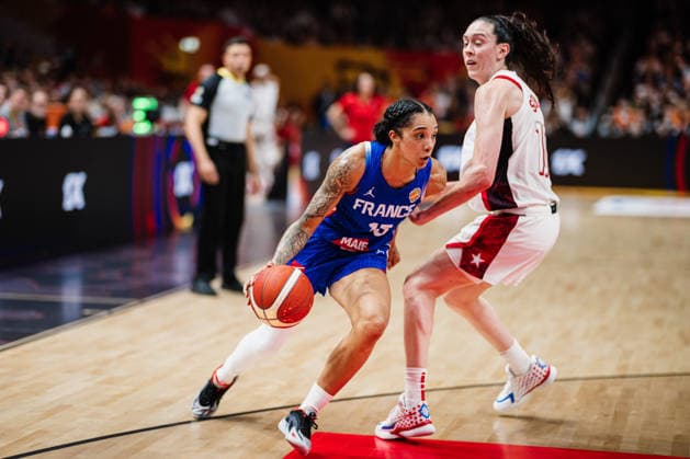 FIBA Women’s Basketball World Cup 2026: USA vs. France, September 13, 2026; Gabby Williams (France), 15; Breanna Stewart (USA), 10; Basketball; FIBA Women’s Basketball World Cup 2026; Final Round, Final, USA vs. France on September 13, 2026, at the Uber Arena, Berlin Copyright: xBEAUTIFULxSPORTS Tonhäuserx