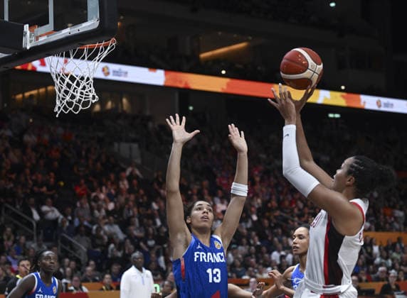 France v USA - FIBA Women s Basketball World Cup 2026 BERLIN, GERMANY - SEPTEMBER 13: Janelle Salaun (13) of France in action during the FIBA Women s Basketball World Cup 2026 final between France and United States at Uber Arena in Berlin, Germany, on September 13, 2026. Halil Sagirkaya Anadolu Berlin Germany. Editorial use only. Please get in touch for any other usage.  Copyright: x2026xAnadoluxHalilxSagirkayax